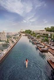 Marina Bay Sands pool